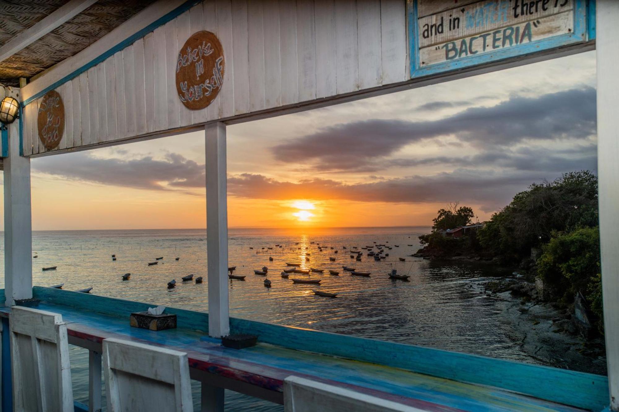 Tawe Ocean Blue Villa Lembongan Luaran gambar